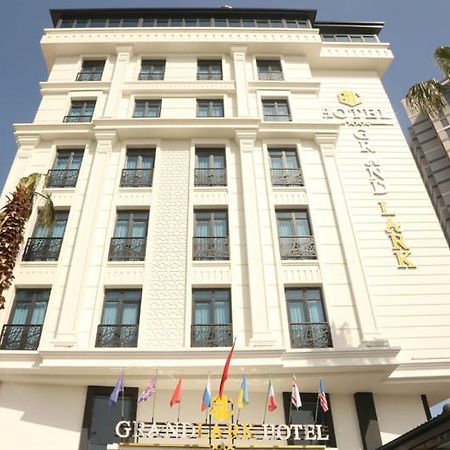 Otel Grand Lark Istanbul Ngoại thất bức ảnh