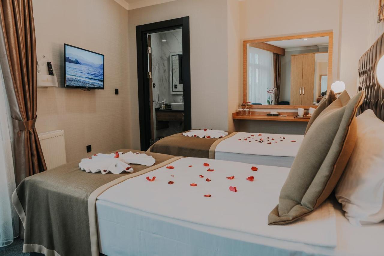 Otel Grand Lark Istanbul Ngoại thất bức ảnh