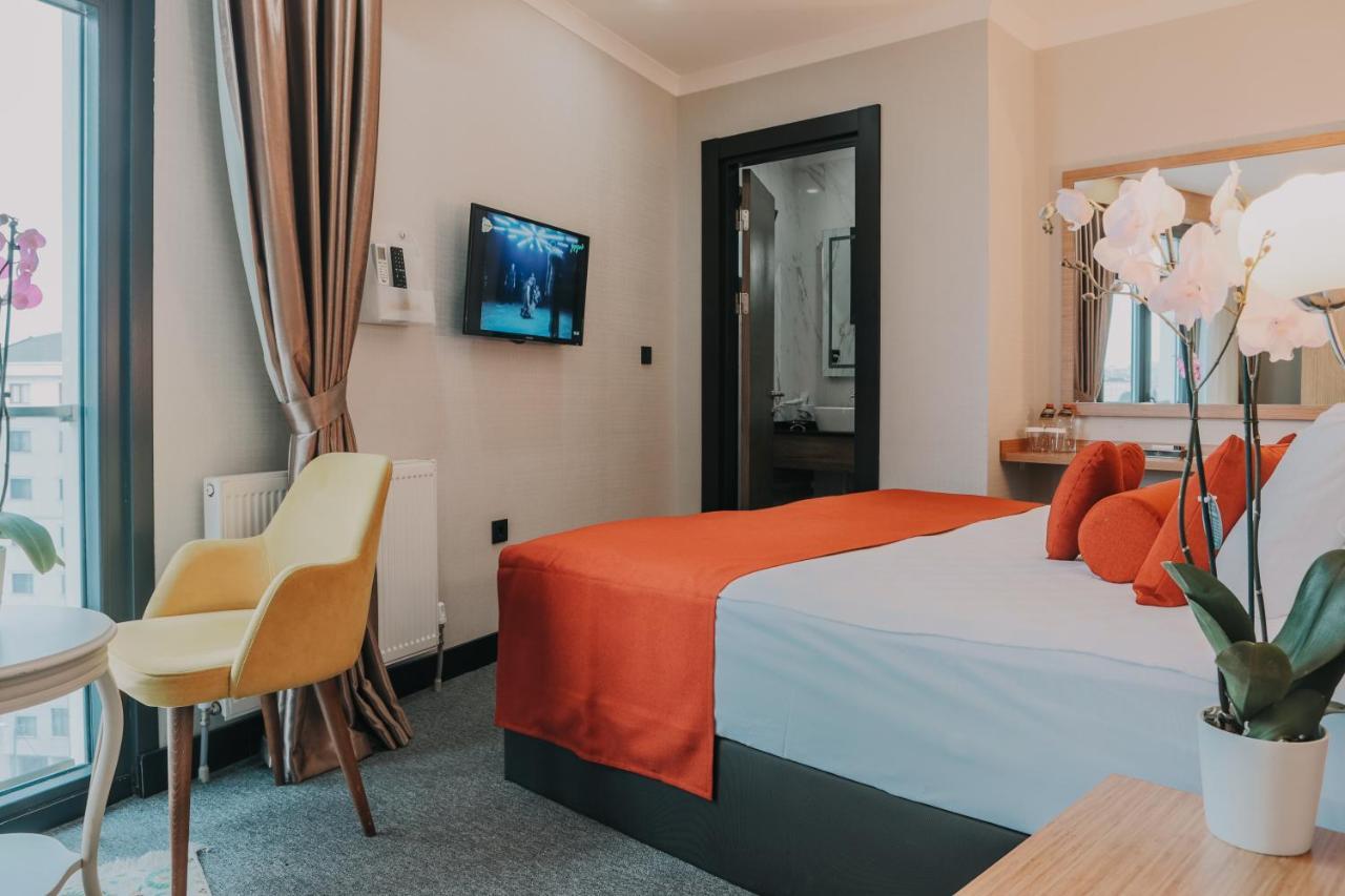 Otel Grand Lark Istanbul Ngoại thất bức ảnh